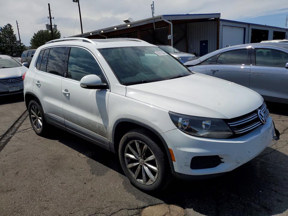 2017 Volkswagen Tiguan VIN WVGRV7AX7HK016737 COPART salvage auction — FRONT END, Oh - Dis/Dlr/Exp Only Clean Title, sold $1,150 on 2026-07-09 (photo 4)