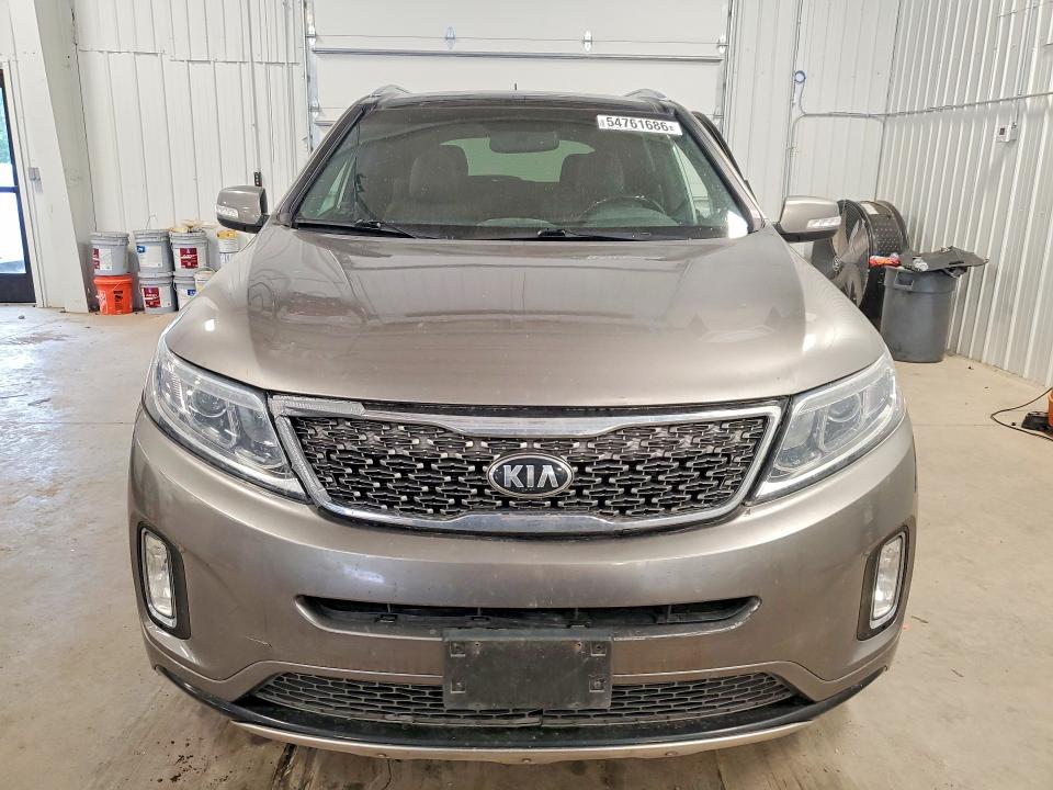 2015 Kia Carnival VIN 5XYKWDA78FG641815 COPART salvage auction — SIDE, Mn - Cert Of Title-Prior Salvage, sold $1,600 on 2026-07-07 (photo 5)
