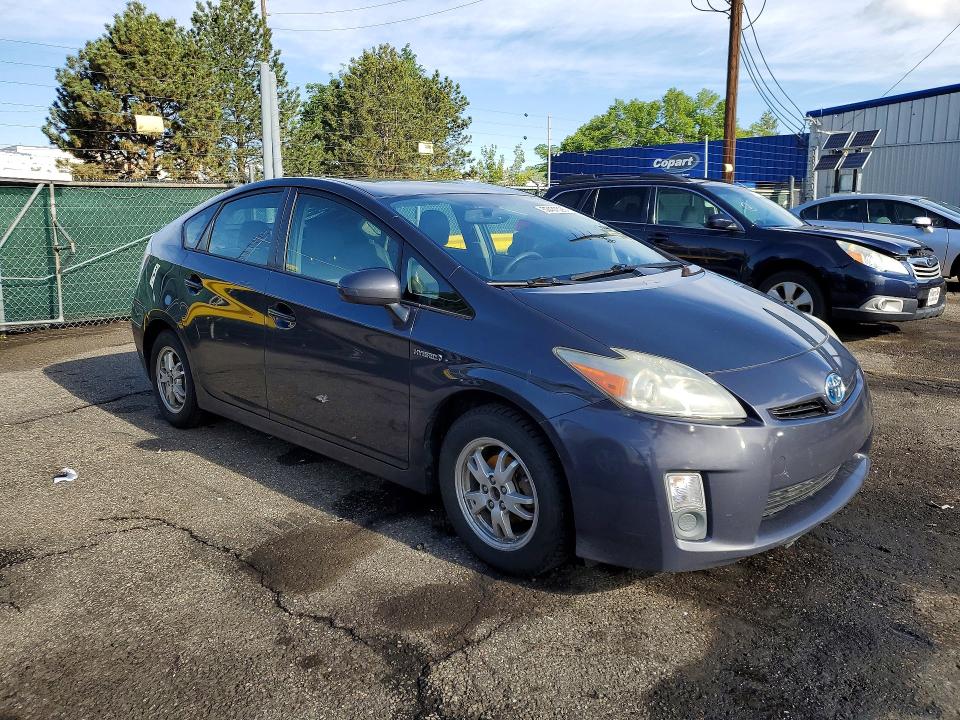 2011 Toyota Prius VIN JTDKN3DUXB0325170 COPART salvage auction — MINOR DENT/SCRATCHES, Co - Dis/Dlr/Exp Only Clean Title, sold $625 on 2026-07-07 (photo 4)