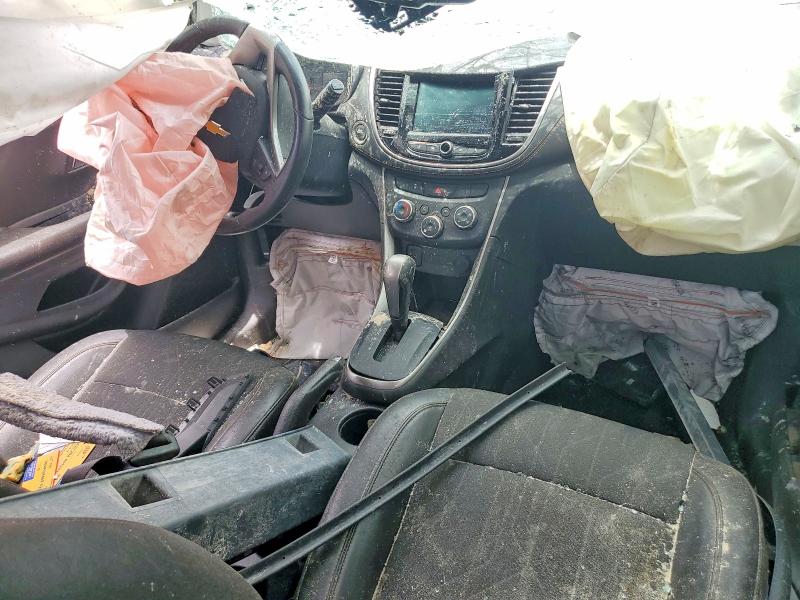2022 Chevrolet Trax VIN KL7CJLSM5NB547446 COPART salvage auction — ROLLOVER, FL - CERTIFICATE OF DESTRUCTION, sold $275 on 2026-07-22 (photo 8)