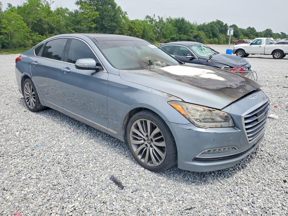 2015 Hyundai Genesis VIN KMHGN4JF7FU054550 COPART salvage auction — Burn Engine, Tx - Salvage Vehicle Title, sold $800 on 2026-07-13 (photo 4)