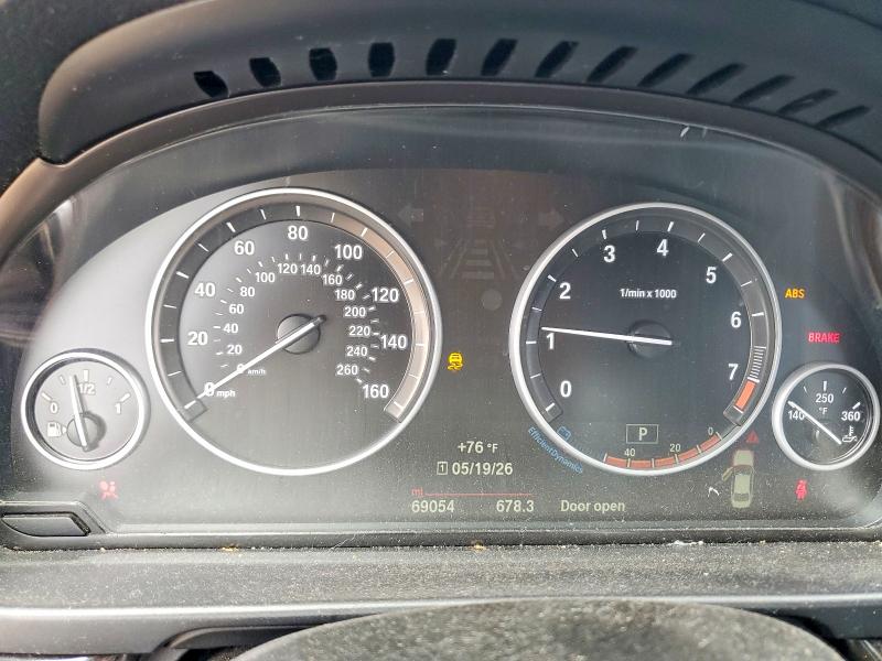 2016 BMW 5er VIN WBA5A7C55GG145827 COPART salvage auction — SIDE, Il - Salvage Certificate, sold $4,100 on 2026-07-09 (photo 9)