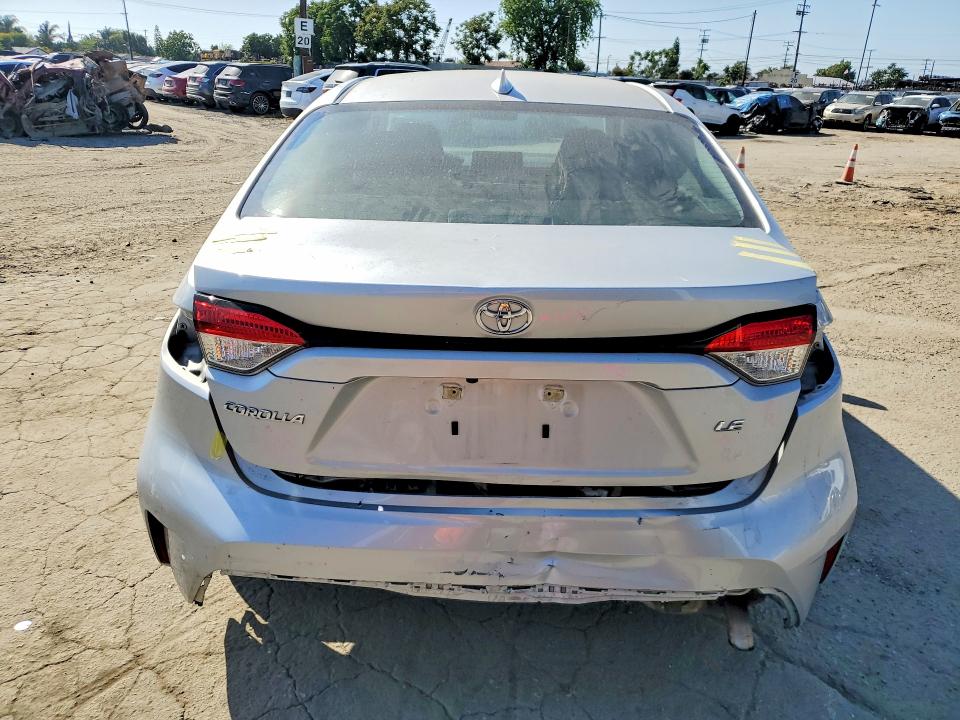 2022 Toyota VIN 5YFEPMAE0NP290806 COPART salvage auction — REAR END, Ca - Salvage Certificate, sold $3,900 on 2026-07-16 (photo 6)