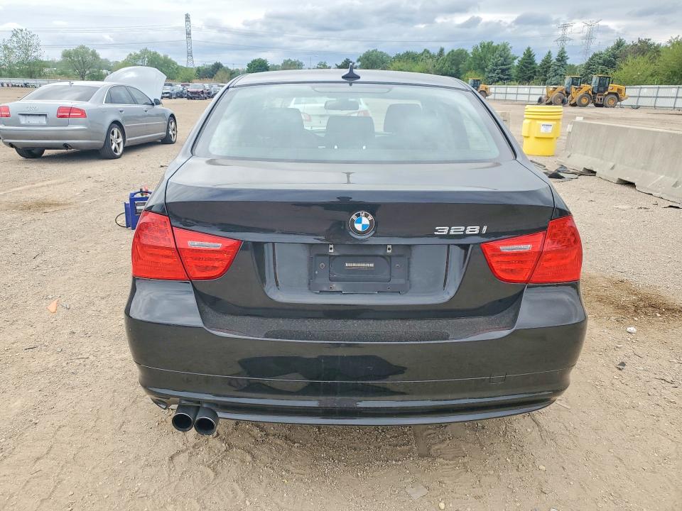 2011 BMW 3er VIN WBAPK7C52BA971598 COPART salvage auction — FRONT END, Il - Salvage Certificate, sold $600 on 2026-07-07 (photo 6)