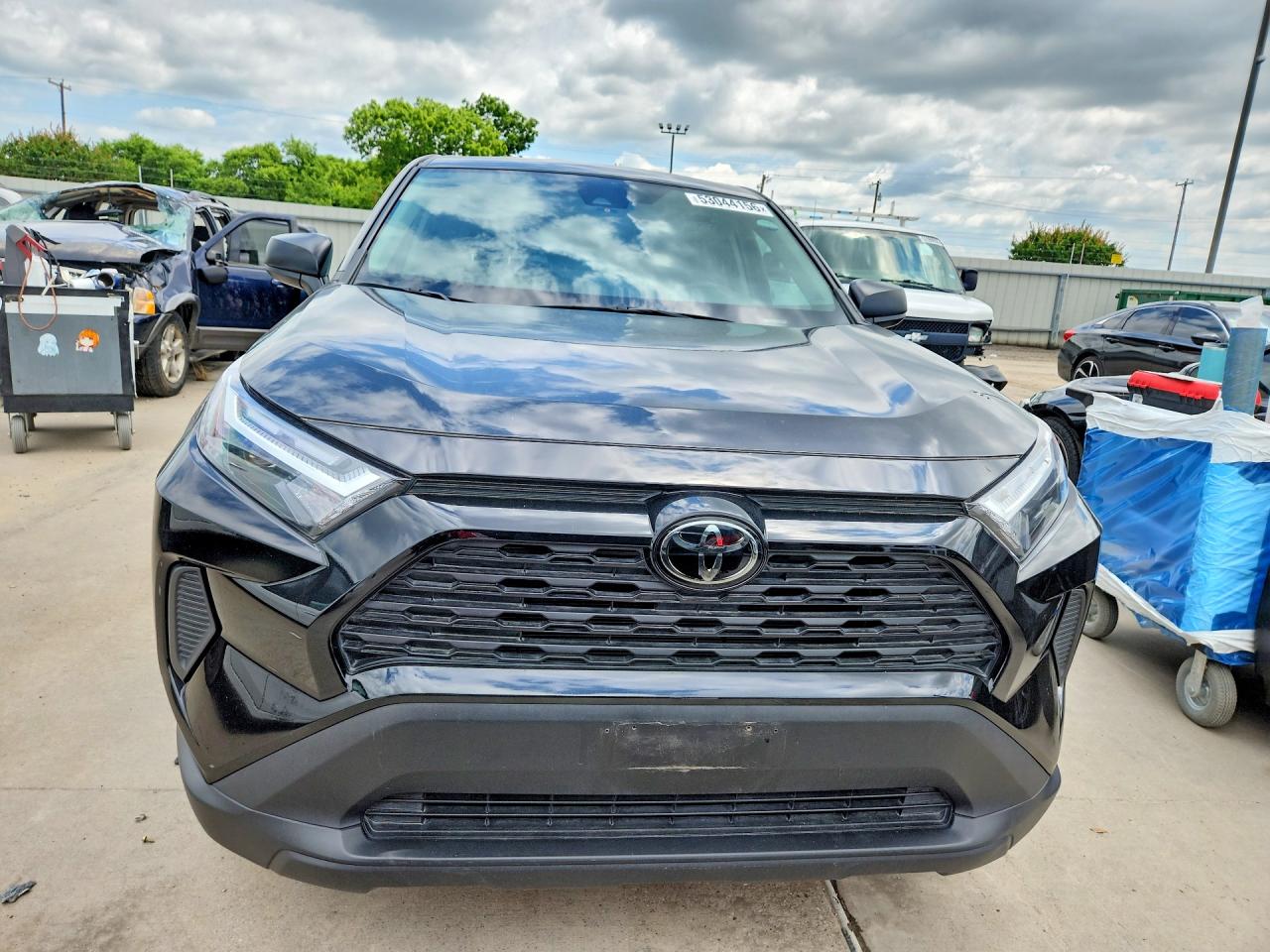2024 Toyota RAV4 VIN 2T3F1RFV5RW449066 COPART salvage auction — Rear End, TX - SALVAGE VEHICLE TITLE, sold $12,000 on 2026-06-22 (photo 5)