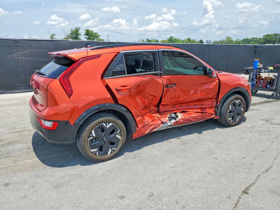 2023 Kia Niro VIN KNDCR3L17P5039979 COPART salvage auction — SIDE, FL - CERTIFICATE OF DESTRUCTION, sold $1,700 on 2026-07-23 (photo 3)