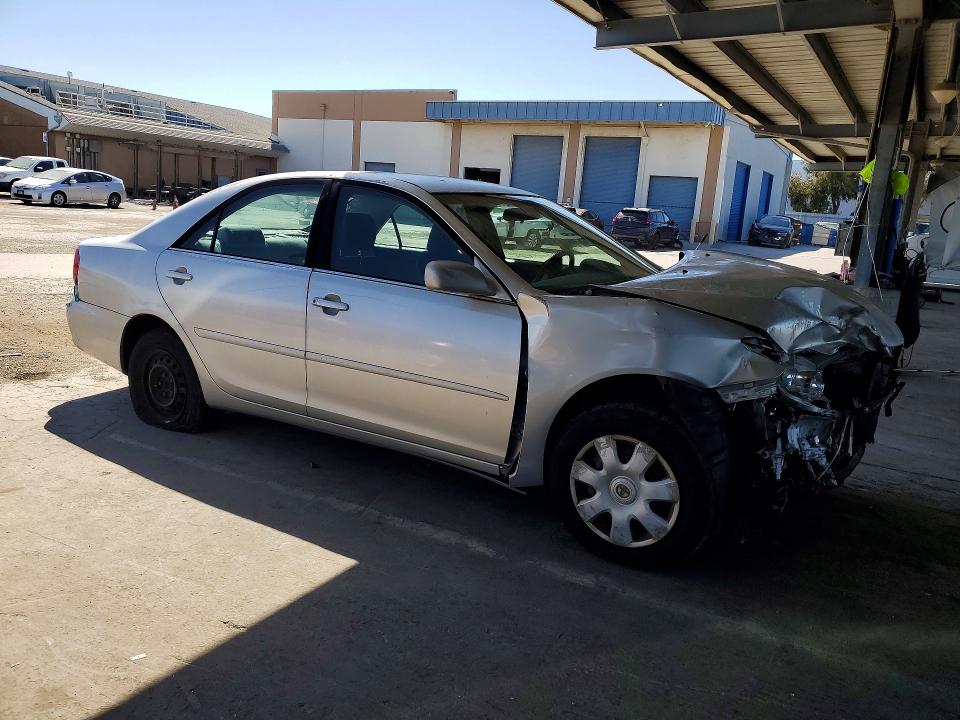 2004 Toyota Camry VIN 4T1BE32K74U909308 COPART salvage auction — FRONT END, Ca - Salvage Certificate, sold $250 on 2026-07-02 (photo 4)
