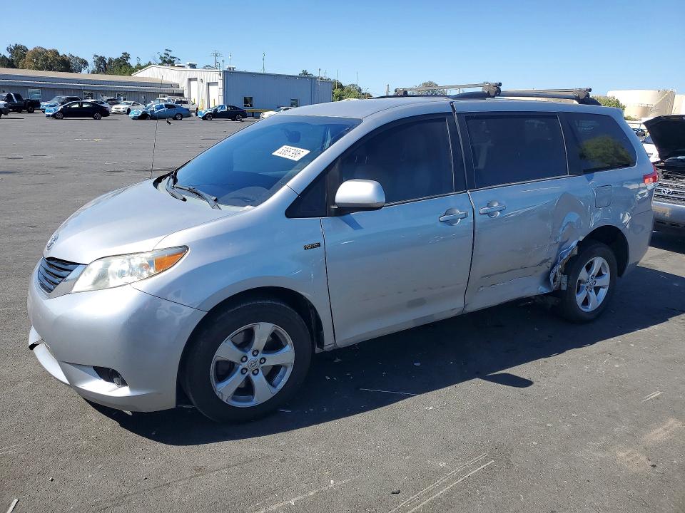 2013 Toyota Sienna VIN 5TDKK3DC5DS282857 COPART salvage auction — SIDE, Ca - Salvage Certificate, sold $5,100 on 2026-07-27 (photo 1)