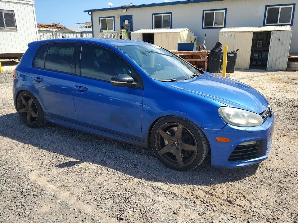 2013 Volkswagen Golf VIN WVWPF7AJ8DW117681 COPART salvage auction — MINOR DENT/SCRATCHES, Hi - Certificate Of Title, sold $1,350 on 2026-08-03 (photo 4)