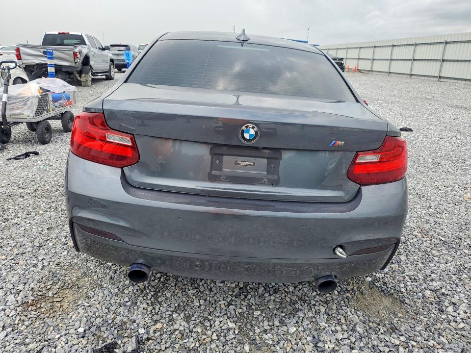 2016 BMW M2 VIN WBA1J9C59GV696185 COPART salvage auction — FRONT END, NC - SALVAGE CERTIFICATE OF TITLE, sold $2,550 on 2026-07-27 (photo 6)