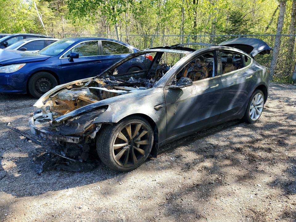 2020 Tesla Model 3 VIN 5YJ3E1EA7LF703946 COPART salvage auction — BURN, ON - NO TITLE AVAILABLE, sold $225 on 2026-07-14 (photo 1)