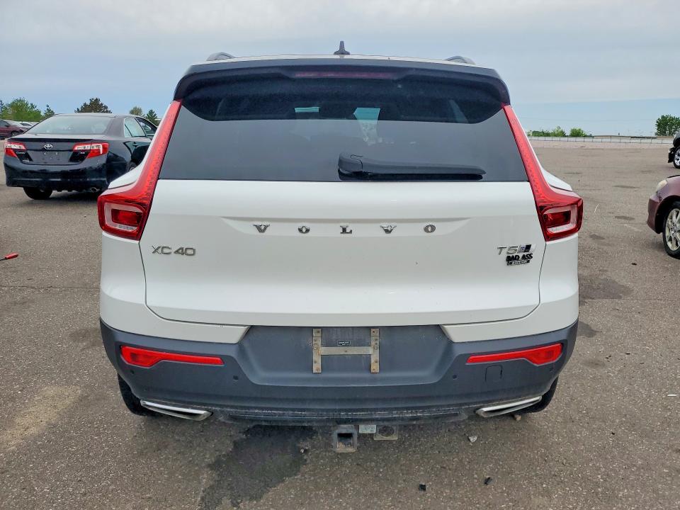 2020 Volvo Xc40 VIN YV4162UM3L2221478 COPART salvage auction — FRONT END, MN - CERT OF TITLE-SALVAGE, sold $475 on 2026-07-21 (photo 6)