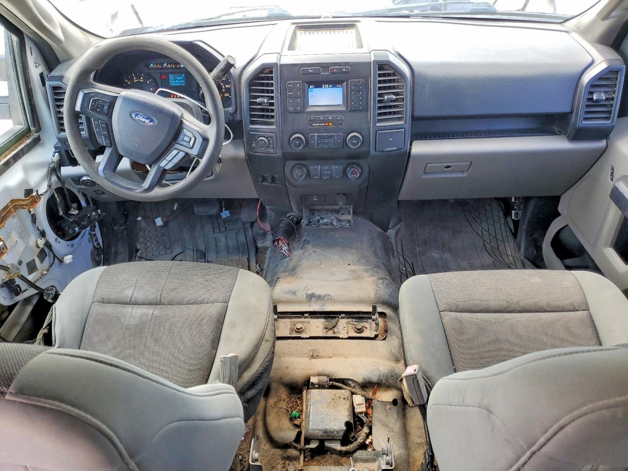 2018 Ford F-150 Lightning VIN 1FTEW1EG5JKF64135 COPART salvage auction — Mechanical, Tx - Us Government Cert To Obtain T, sold $4,700 on 2026-07-03 (photo 8)