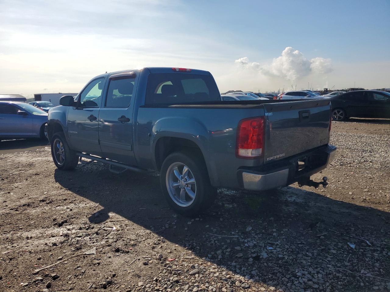 2009 GMC Sierra VIN 3GTEC13CX9G246183 COPART salvage auction — Front End, TX - SALVAGE VEHICLE TITLE, sold $1,800 on 2026-07-02 (photo 2)