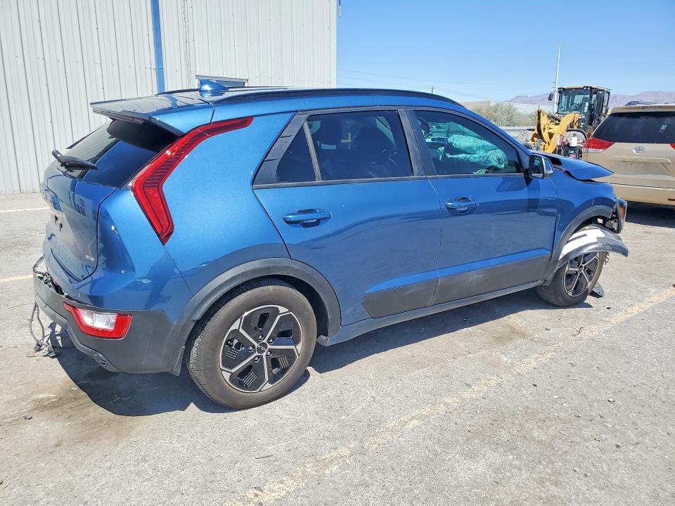 2025 Kia Niro VIN KNDCR3LE0S5306956 COPART salvage auction — FRONT END, Nv - Salvage Title, sold $2,050 on 2026-07-23 (photo 3)