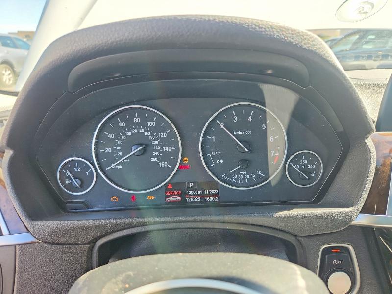 2017 BMW VIN WBA8E1G30HNU15812 COPART salvage auction — FRONT END, Nv - Salvage Title, sold $1,200 on 2026-08-10 (photo 9)