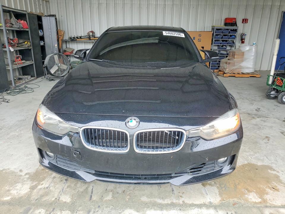 2015 BMW 3er VIN WBA3B1G52FNT06494 COPART salvage auction — SIDE, Nc - Salvage Certificate Of Title, sold $2,000 on 2026-07-22 (photo 5)