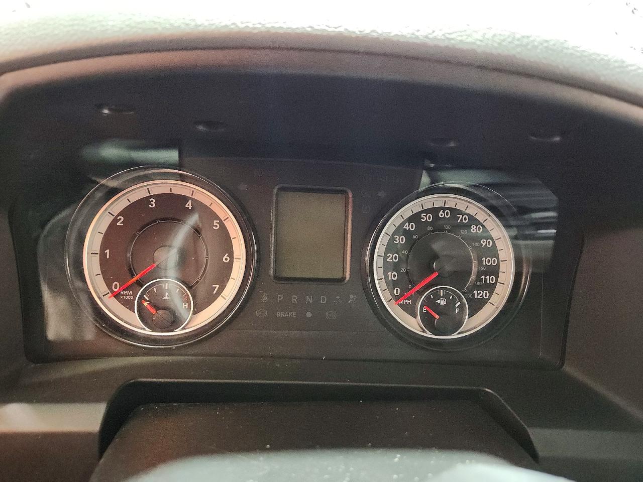 2019 Ram 1500 VIN 1C6RR7FG2KS675549 COPART salvage auction — Front End, MS - CERTIFICATE OF TITLE, sold $1,250 on 2026-07-09 (photo 9)