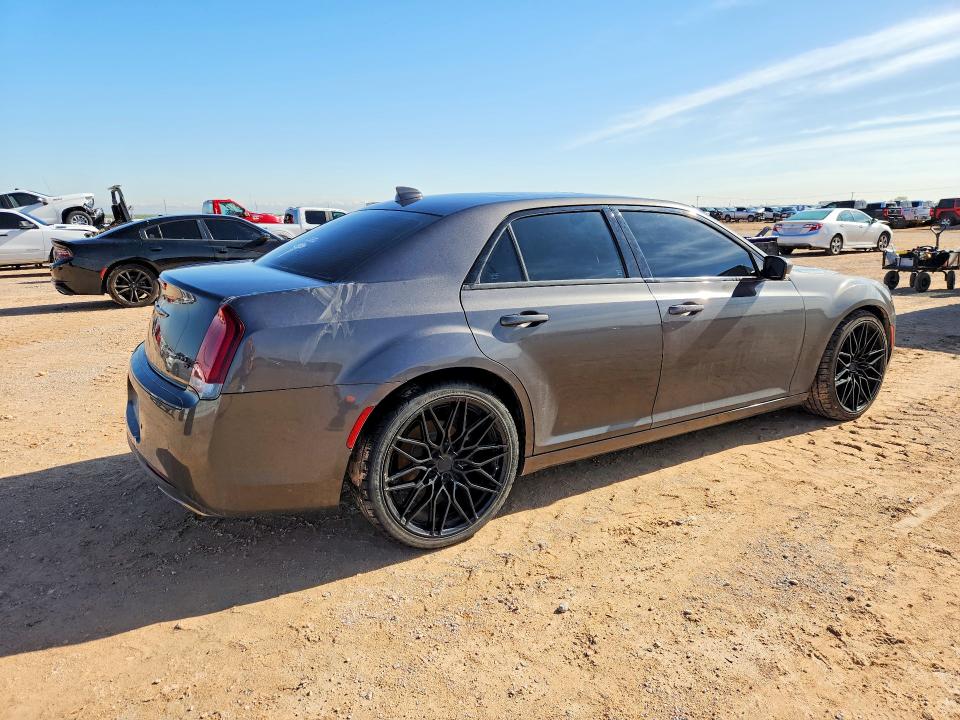 2021 Chrysler 300 VIN 2C3CCABG7MH541217 COPART salvage auction — WATER/FLOOD, Tx - Salvage Title-Flood Damage, sold $15 on 2026-07-29 (photo 3)