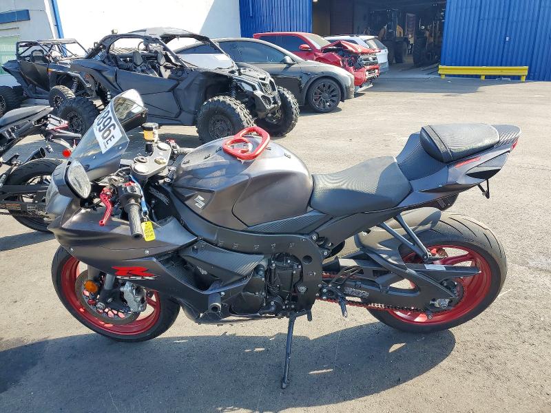 2017 Suzuki Gsx-r VIN JS1GN7FA6H2100932 COPART salvage auction — FRONT END, Ca - Salvage Certificate, sold $2,700 on 2026-07-16 (photo 3)
