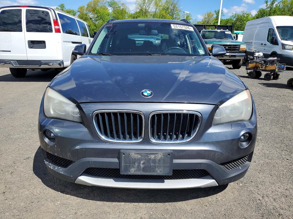 2014 BMW X1 VIN WBAVL1C56EVY16566 COPART salvage auction — MINOR DENT/SCRATCHES, Wv - Certificate Of Title, sold $2,900 on 2026-07-09 (photo 5)