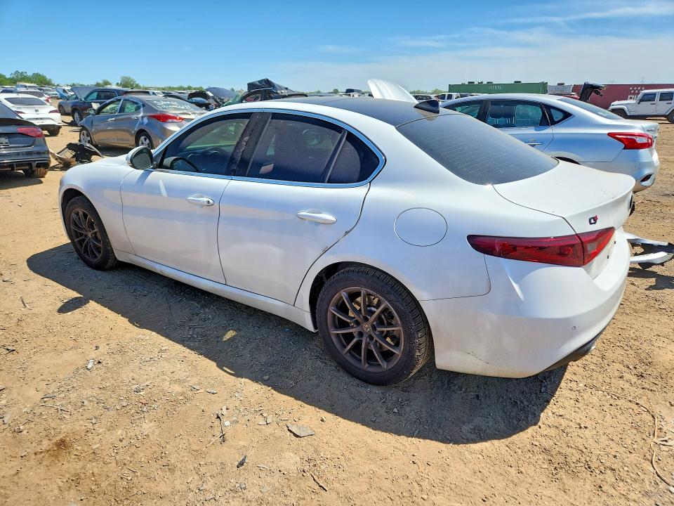 2019 Alfa romeo VIN ZARFANAN0K7600368 COPART salvage auction — SIDE, Il - Salvage Certificate, sold $4,450 on 2026-08-11 (photo 2)