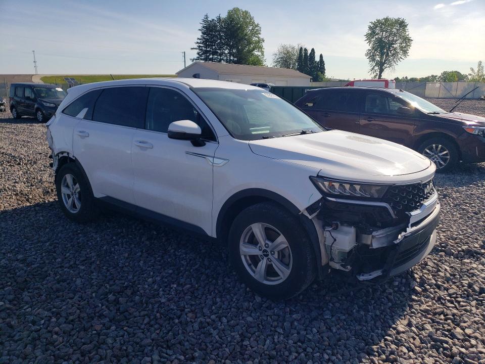 2022 Kia Sorento VIN 5XYRG4LC6NG162619 COPART salvage auction — REAR END, In - Cert Of Title-Salvage Title, sold $7,300 on 2026-07-28 (photo 4)