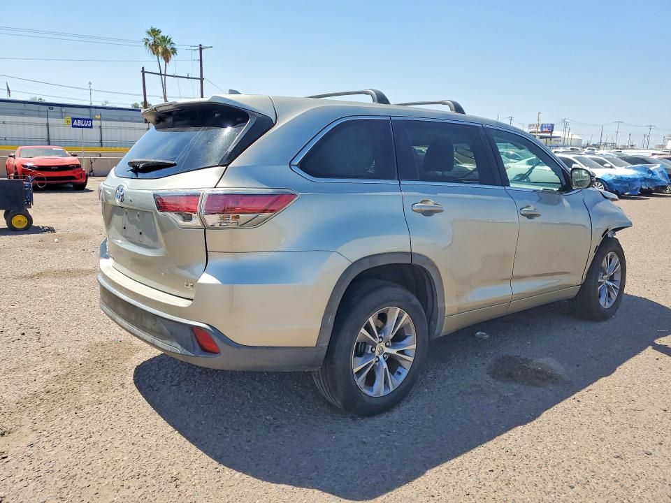 2015 Toyota Highlander VIN 5TDZKRFH8FS114790 COPART salvage auction — FRONT END, Az - Certificate Of Title (P), sold $2,700 on 2026-07-27 (photo 3)