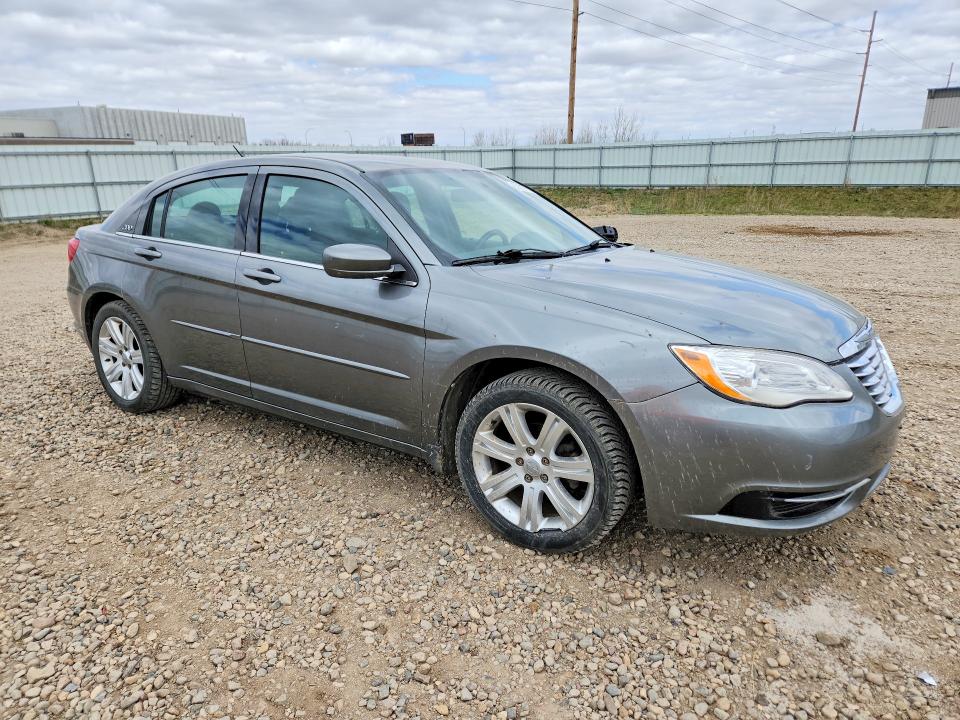 2013 Chrysler 200 VIN 1C3CCBBB3DN715057 COPART salvage auction — SIDE, Mn - Cert Of Title-Prior Salvage, sold $450 on 2026-07-13 (photo 4)