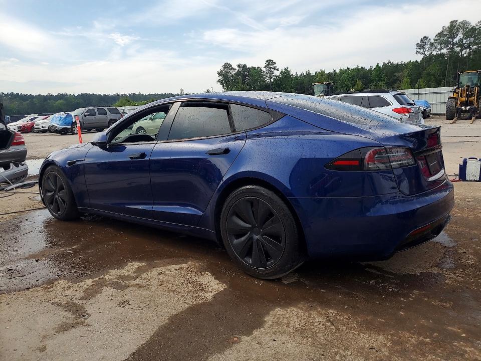 2022 Tesla Model s VIN 5YJSA1E55NF476205 COPART salvage auction — SIDE, Sc - Cert Of Title-Salvage, sold $400 on 2026-07-13 (photo 2)