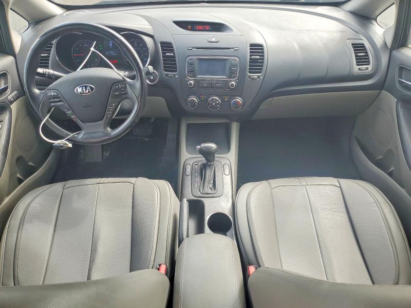 2014 Kia Forte VIN KNAFZ4A88E5069389 COPART salvage auction — REAR END, Or - Salvage Title Certificate, sold $1,400 on 2026-07-29 (photo 8)