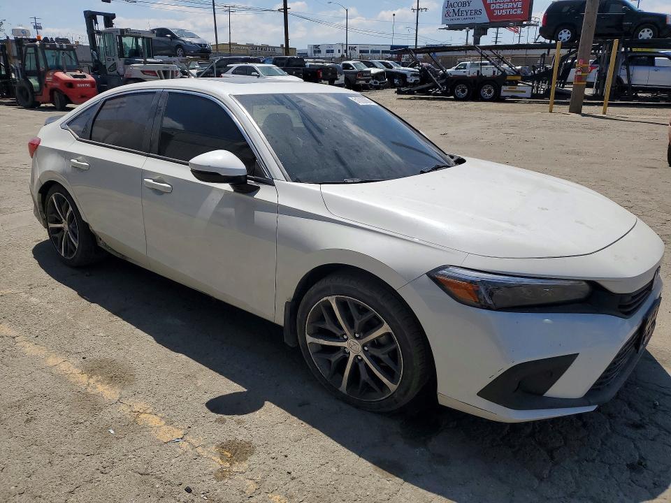 2024 Honda Civic VIN 2HGFE1F95RH300652 COPART salvage auction — REAR END, CA - SALVAGE CERTIFICATE, sold $8,900 on 2026-07-09 (photo 4)