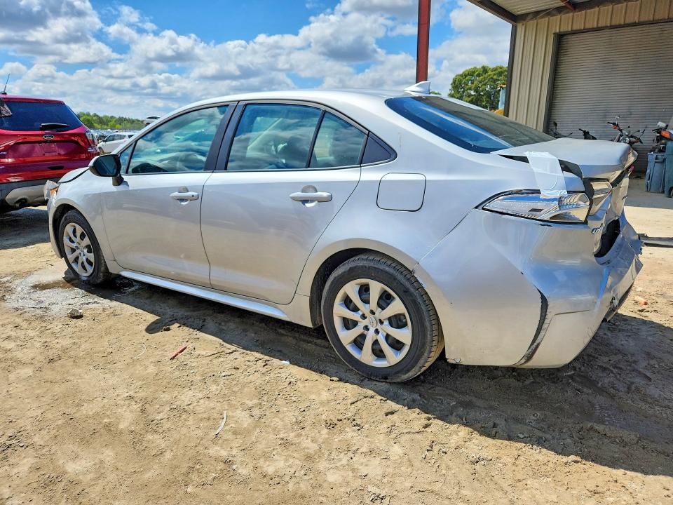 2026 Toyota Corolla VIN 5YFB4MDE8TP374943 COPART salvage auction — REAR END, In - Certificate Of Title, sold $10,100 on 2026-07-14 (photo 2)