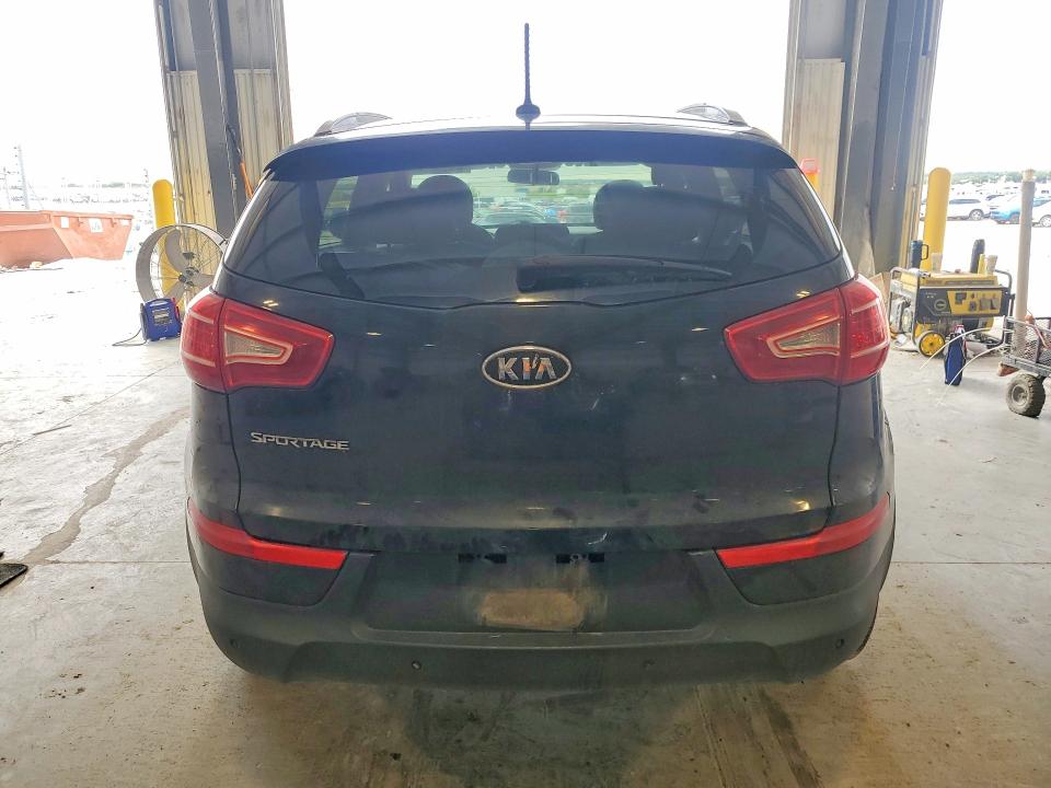 2011 Kia Sportage VIN KNDPBCA2XB7153330 COPART salvage auction — HAIL, Ne - Certificate Of Title, sold $750 on 2026-07-02 (photo 6)