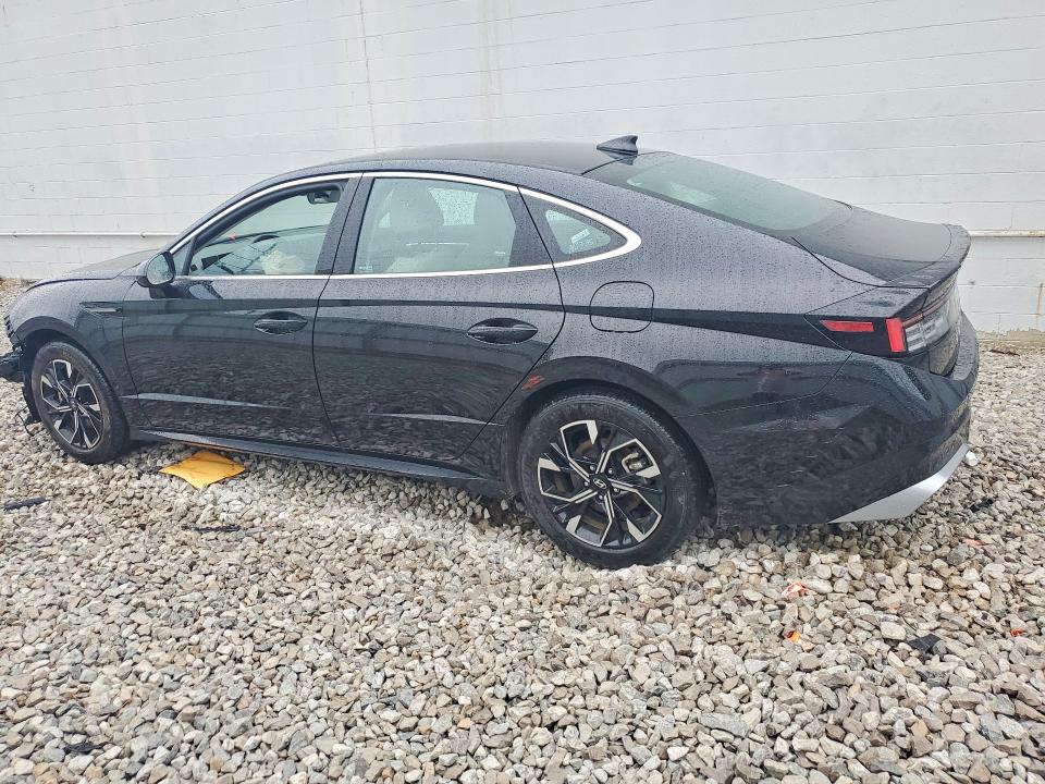 2025 Hyundai Sonata VIN KMHL64JA7SA511417 COPART salvage auction — FRONT END, FL - CERT OF TITLE SLVG REBUILDABLE, sold $7,700 on 2026-07-22 (photo 2)