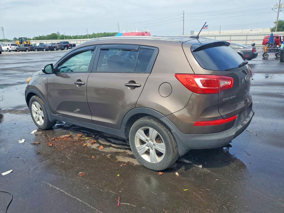 2013 Kia Sportage VIN KNDPBCA21D7359087 COPART salvage auction — Burn Engine, WV - SALVAGE CERTIFICATE, sold $625 on 2026-07-22 (photo 2)
