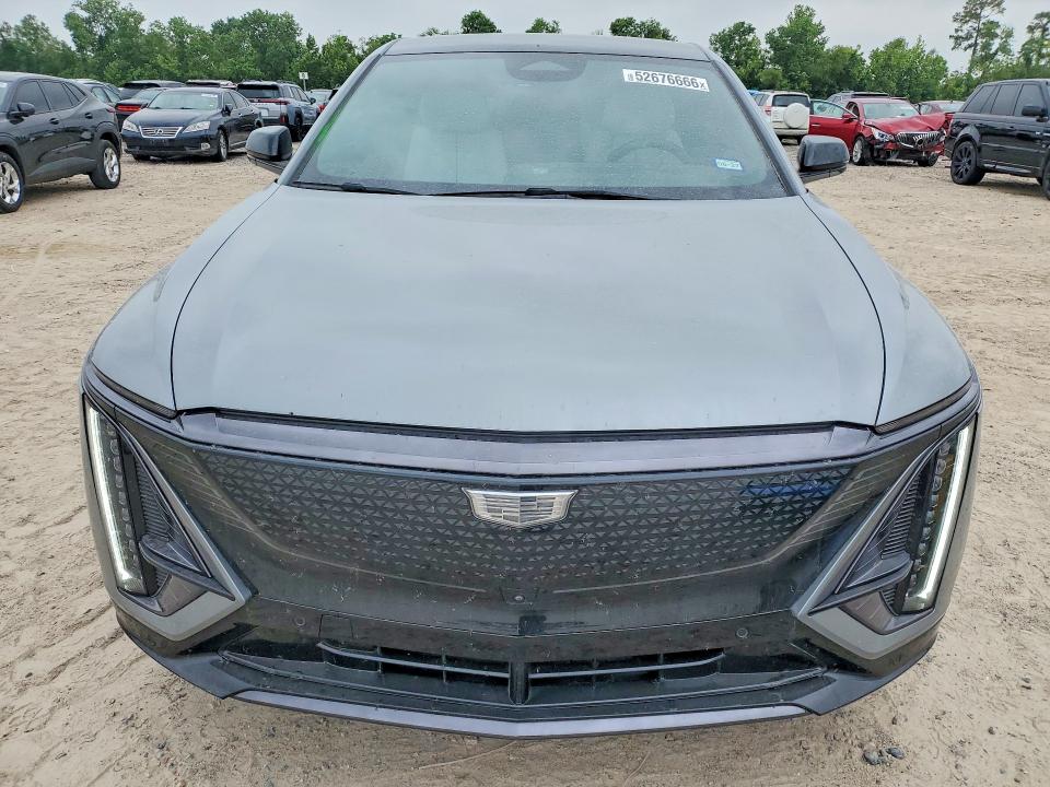 2025 Cadillac Lyriq VIN 1GYKPURK7SZ316651 COPART salvage auction — REAR END, Tx - Salvage Vehicle Title, sold $16,900 on 2026-07-24 (photo 5)