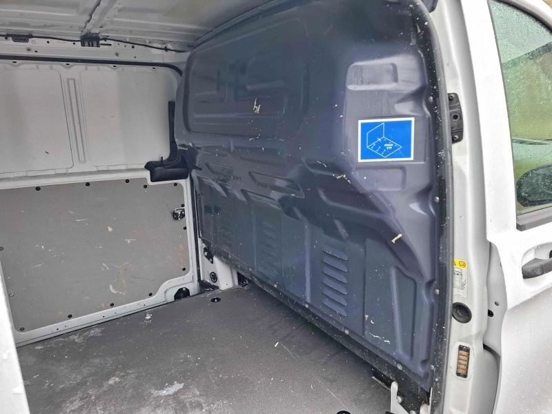2021 Mercedes-benz Metris VIN W1YV0CEY9M3867855 COPART salvage auction — MINOR DENT/SCRATCHES, ON - PERMIT NO BRAND - UNFIT (P), sold $8,600 on 2026-07-08 (photo 6)