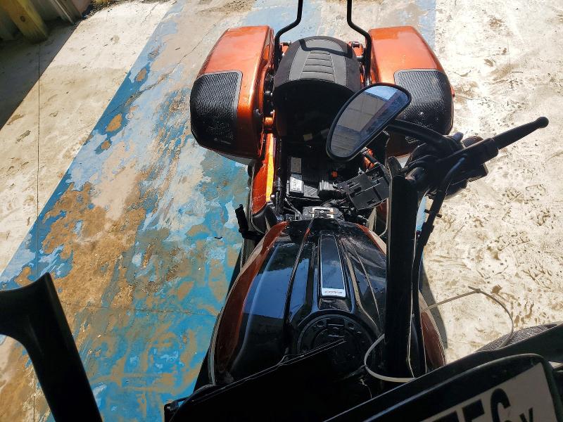2023 Harley-davidson Electra glide VIN 1HD1PX619PB957913 COPART salvage auction — SIDE, Wv - Salvage Certificate, sold $11,500 on 2026-08-13 (photo 5)
