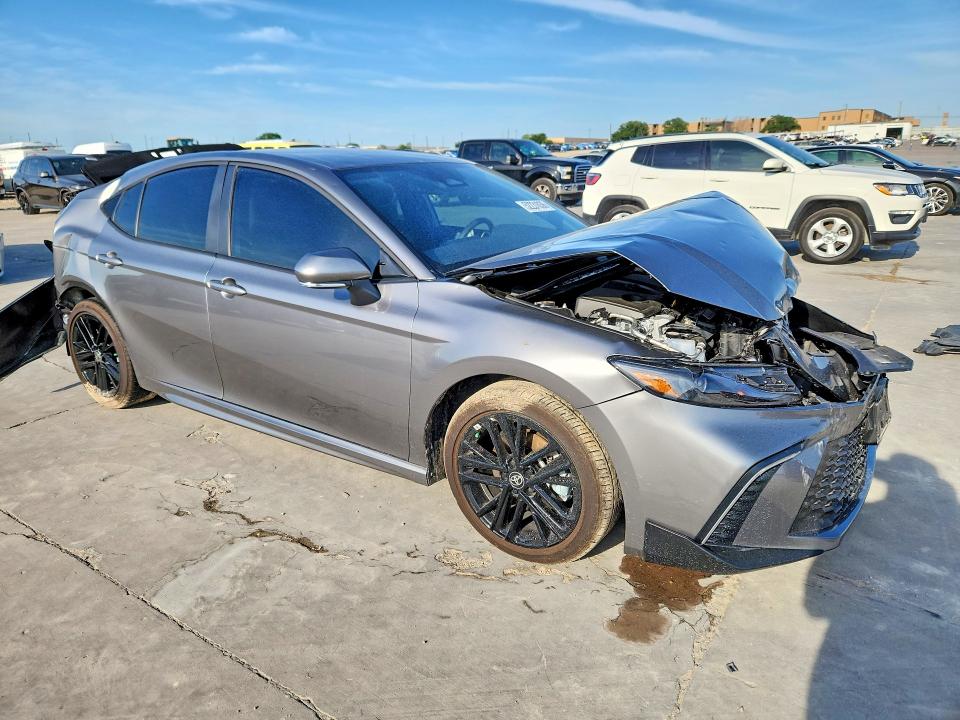 2025 Toyota Camry VIN 4T1DAACK5SU613949 COPART salvage auction — FRONT END, Tx - Salvage Vehicle Title, sold $5,100 on 2026-07-09 (photo 4)
