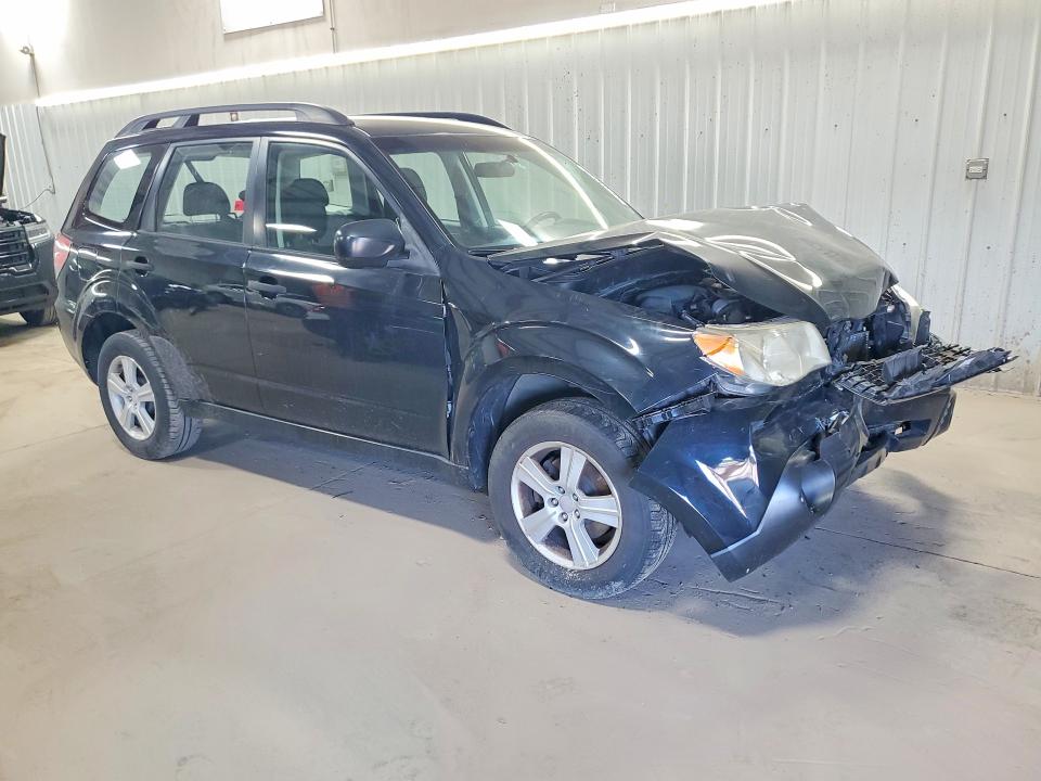 2010 Subaru Forester VIN JF2SH6BC4AH916857 COPART salvage auction — FRONT END, Il - Salvage Certificate, sold $675 on 2026-07-07 (photo 4)