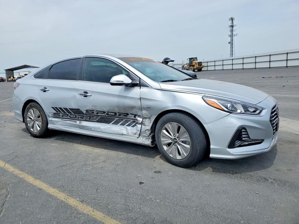 2019 Hyundai Sonata VIN KMHE24L31KA088790 COPART salvage auction — SIDE, Ca - Salvage Certificate, sold $1,450 on 2026-07-13 (photo 4)