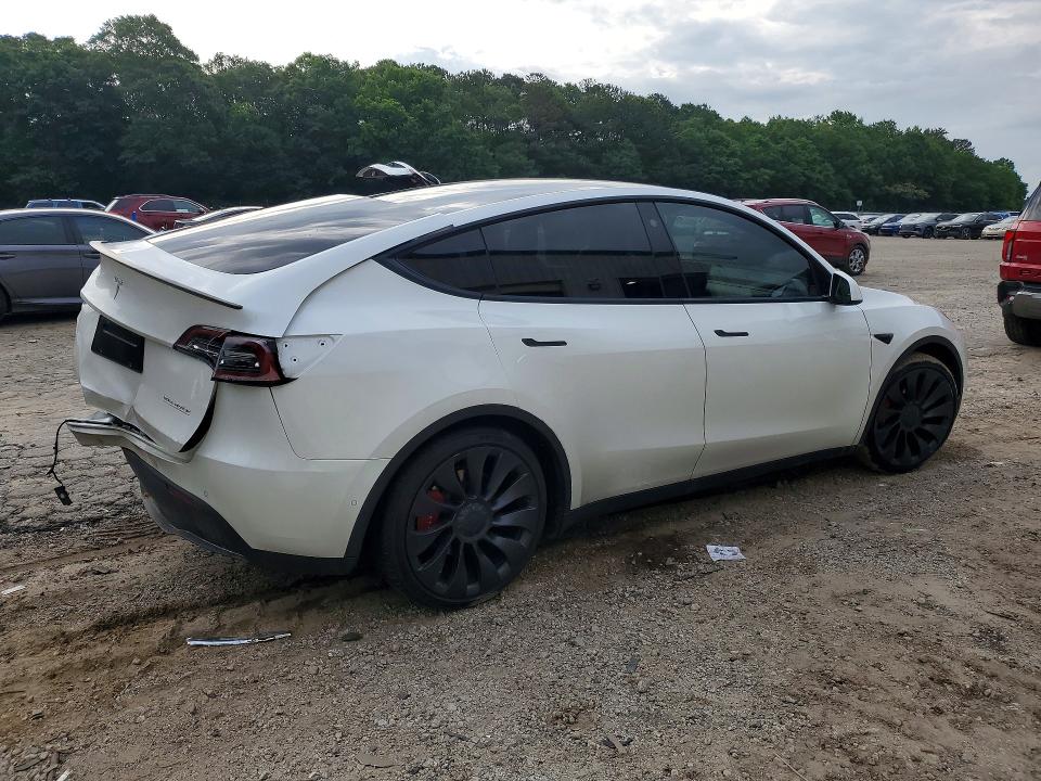 2022 Tesla Model y VIN 7SAYGDEFXNF539918 COPART salvage auction — REAR END, Ga - Cert Of Title-Salvage, sold $8,600 on 2026-07-24 (photo 3)