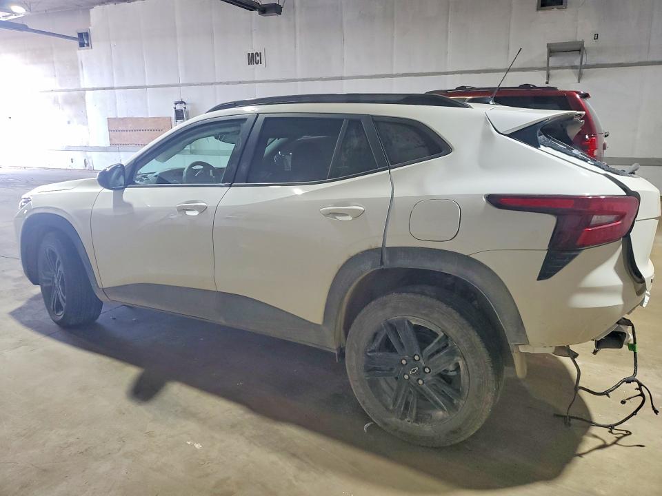 2025 Chevrolet Trax VIN KL77LKEP7SC271417 COPART salvage auction — REAR END, Mi - Scrap Certificate Of Title, sold $4,050 on 2026-07-31 (photo 2)