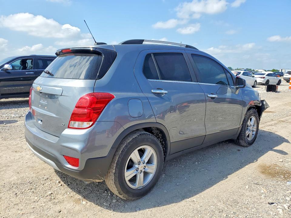 2019 Chevrolet VIN KL7CJLSB8KB931389 COPART salvage auction — WATER/FLOOD, TX - SALVAGE TITLE-FLOOD DAMAGE (P), sold $450 on 2026-07-23 (photo 3)