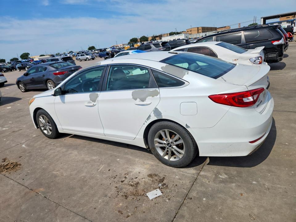 2016 Hyundai VIN 5NPE24AF0GH389858 COPART salvage auction — NORMAL WEAR, Mt - Certificate Of Title, sold $875 on 2026-07-02 (photo 2)