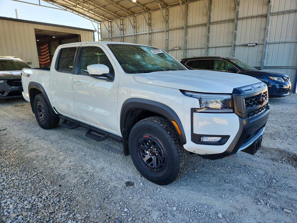2026 Nissan Navara (frontier) VIN 1N6ED1EK5TN618669 COPART salvage auction — HAIL, MO - SALVAGE CERTIFICATE OF TITLE, sold $18,300 on 2026-10-06 (photo 4)