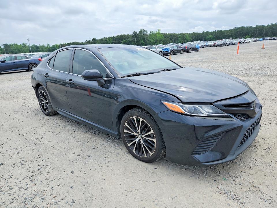 2018 Toyota Camry VIN JTNB11HK7J3025863 COPART salvage auction — REAR END, Nc - Salvage Certificate Of Title, sold $7,200 on 2026-07-06 (photo 4)