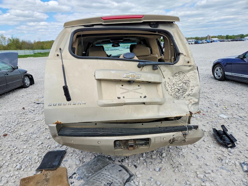 2007 Chevrolet Suburban VIN 3GNFK16Y77G312479 COPART salvage auction — REAR END, MI - CERTIFICATE OF TITLE, sold $500 on 2026-07-09 (photo 6)