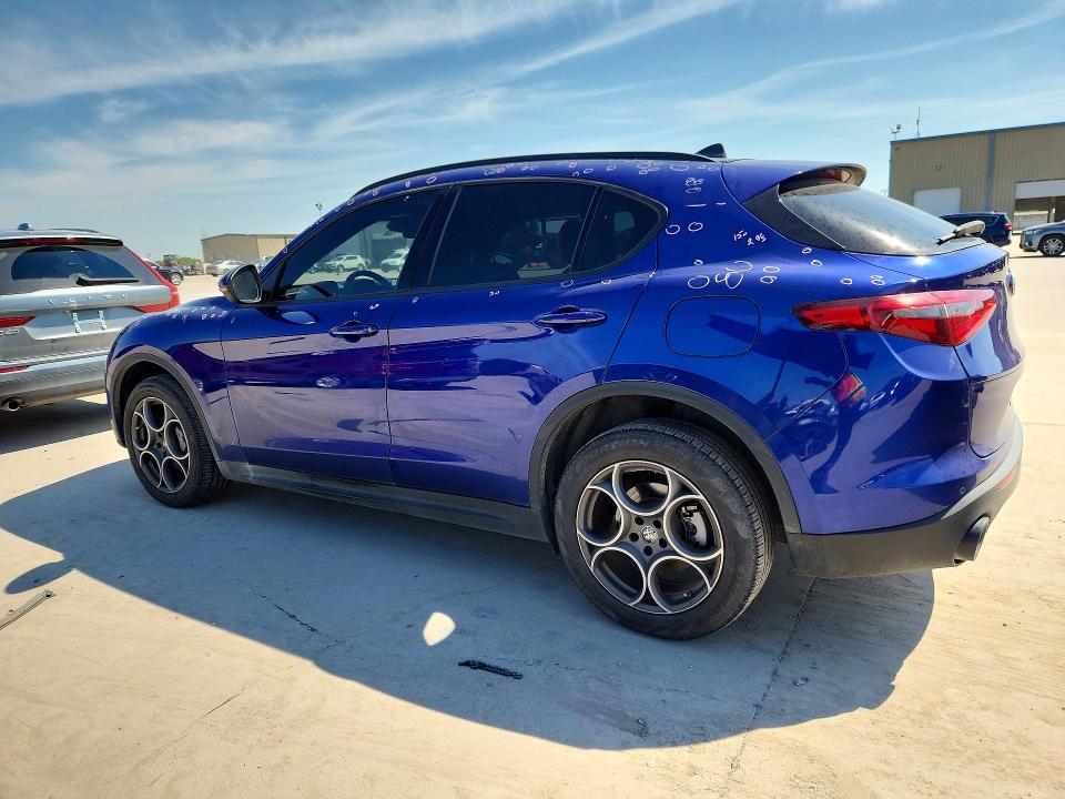2022 Alfa romeo VIN ZASPAJAN2N7D32118 COPART salvage auction — HAIL, Tx - Certificate Of Title, sold $8,600 on 2026-08-27 (photo 2)